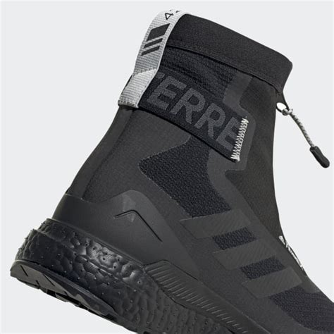 Adidas terrex black boots